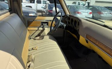 Chevrolet-c10-scottsdale-1977-yellow-10