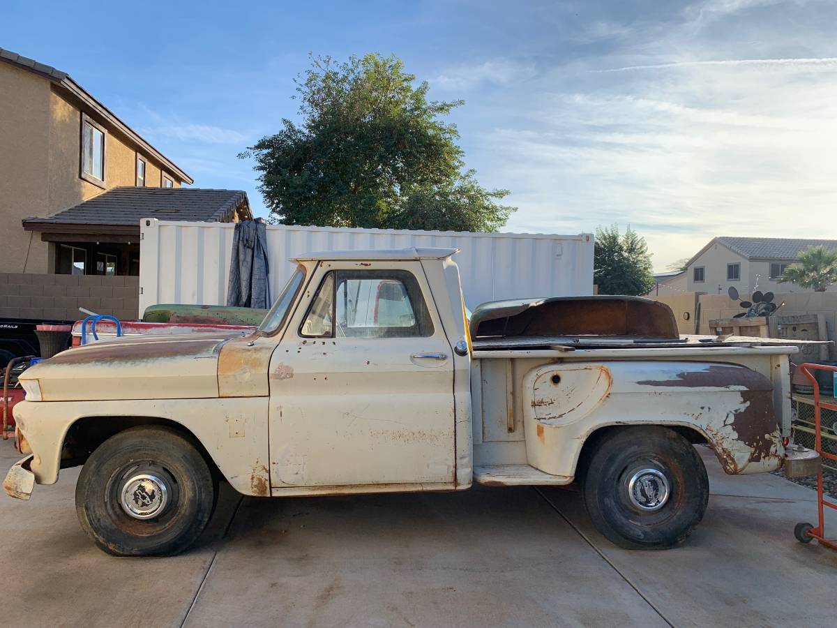Chevrolet-c10-stepside-1964-white-9