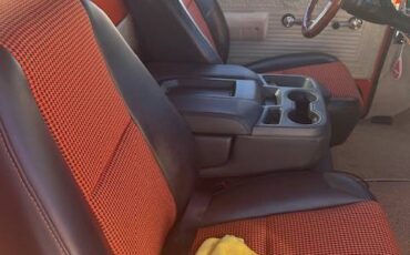 Chevrolet-c10-stepside-1967-orange-4