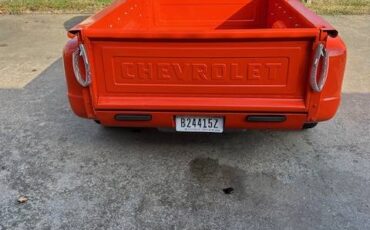 Chevrolet-c10-stepside-1967-orange-7