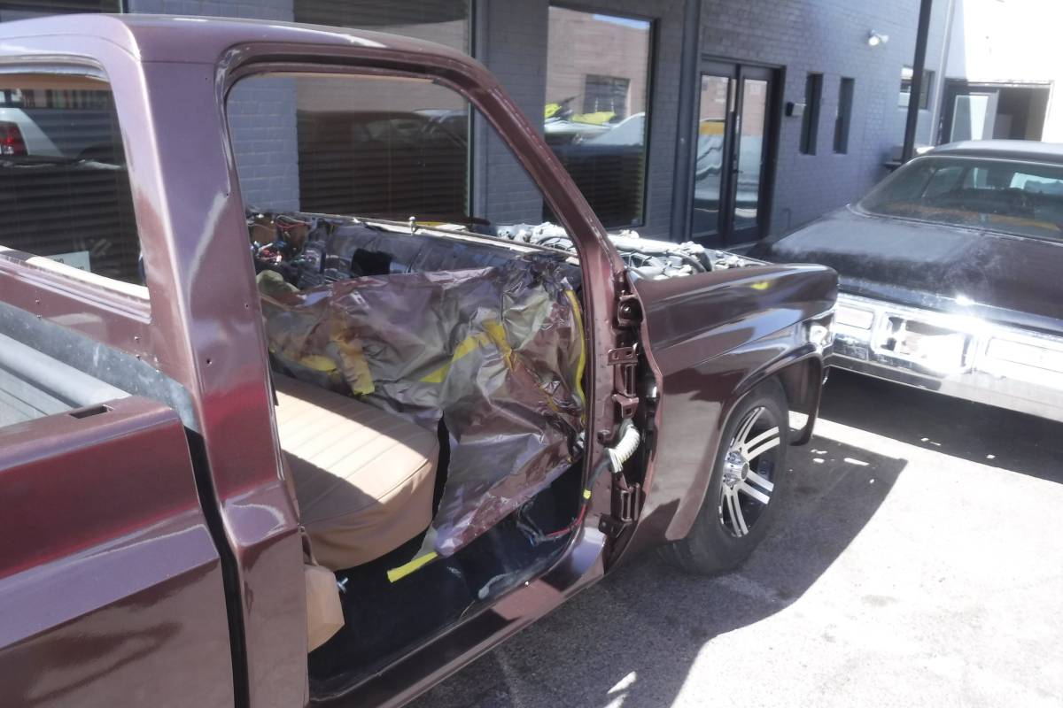 Chevrolet-c10-swb-1984-brown-5