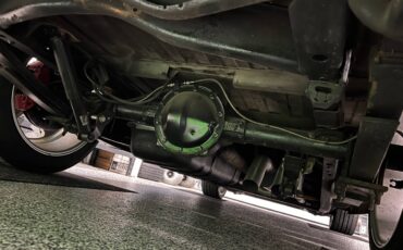 Chevrolet-c1500-1989-black-18