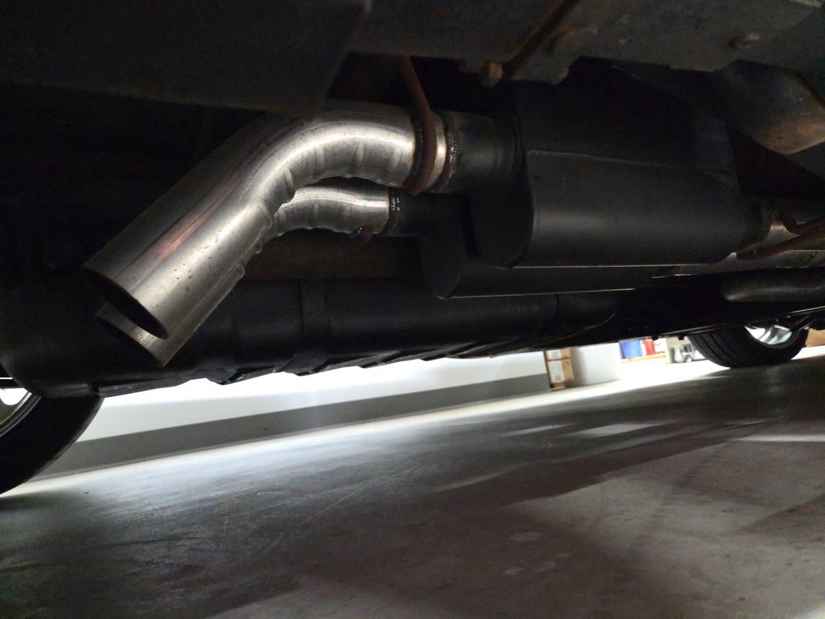 Chevrolet-c1500-1989-black-19