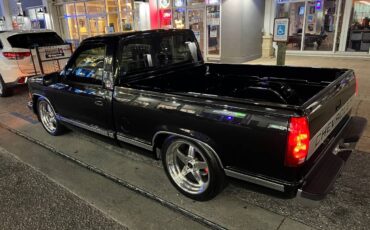 Chevrolet-c1500-1989-black-2
