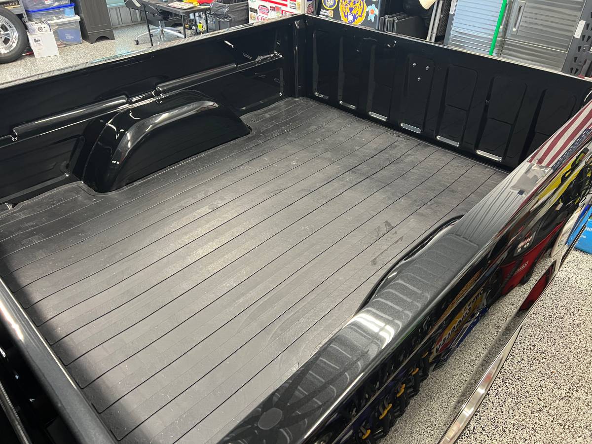 Chevrolet-c1500-1989-black-21