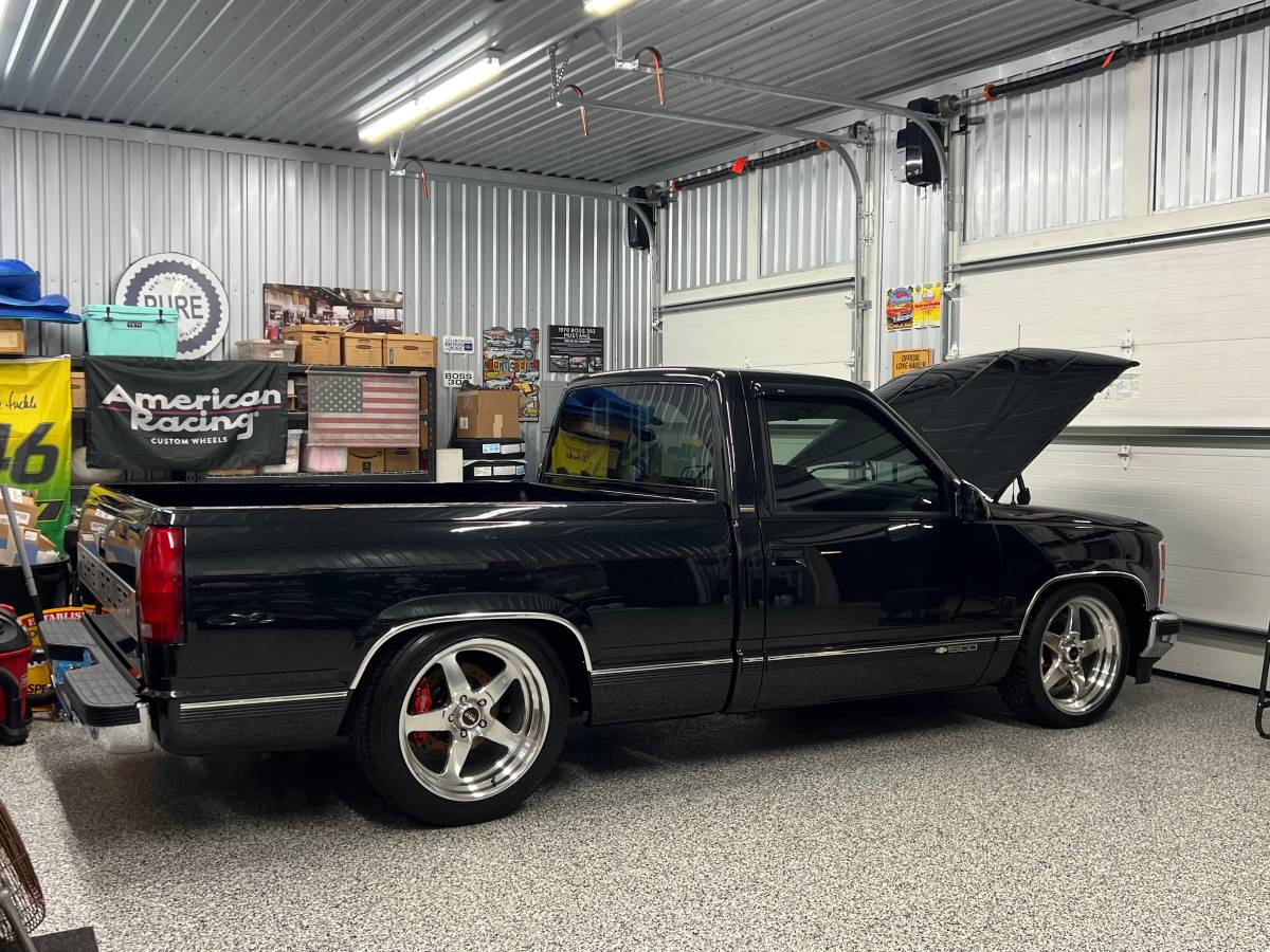 Chevrolet-c1500-1989-black-6