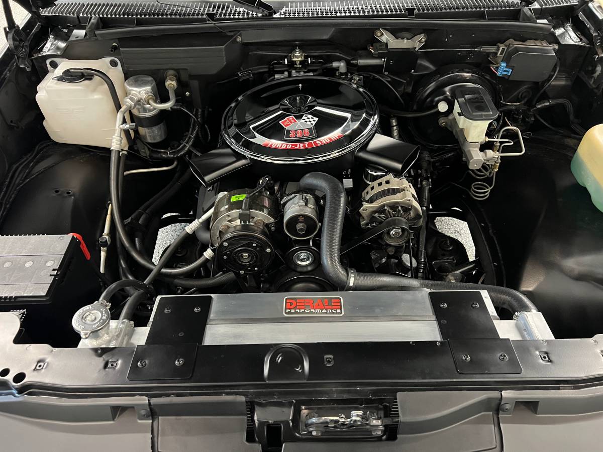 Chevrolet-c1500-1989-black-7