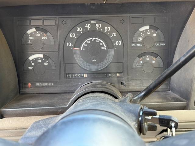 Chevrolet-c1500-1991-red-9