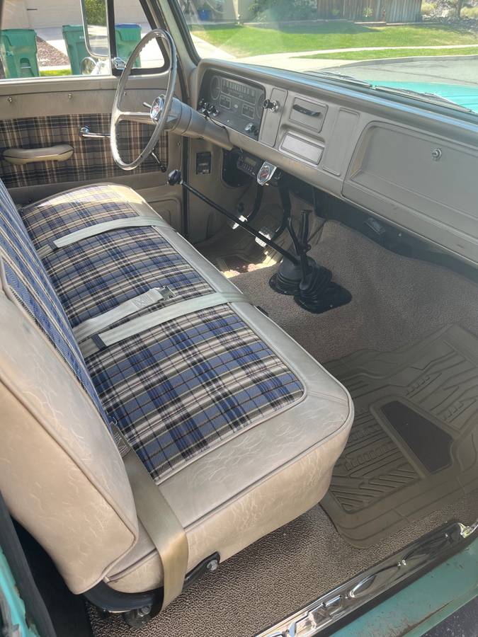 Chevrolet-c30-1964-green-5