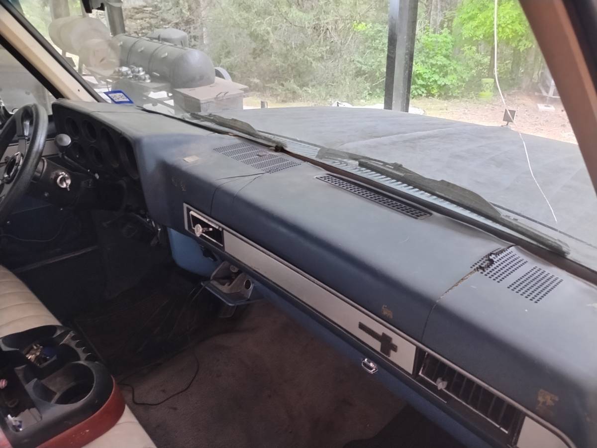 Chevrolet-c30-1985-blue-42