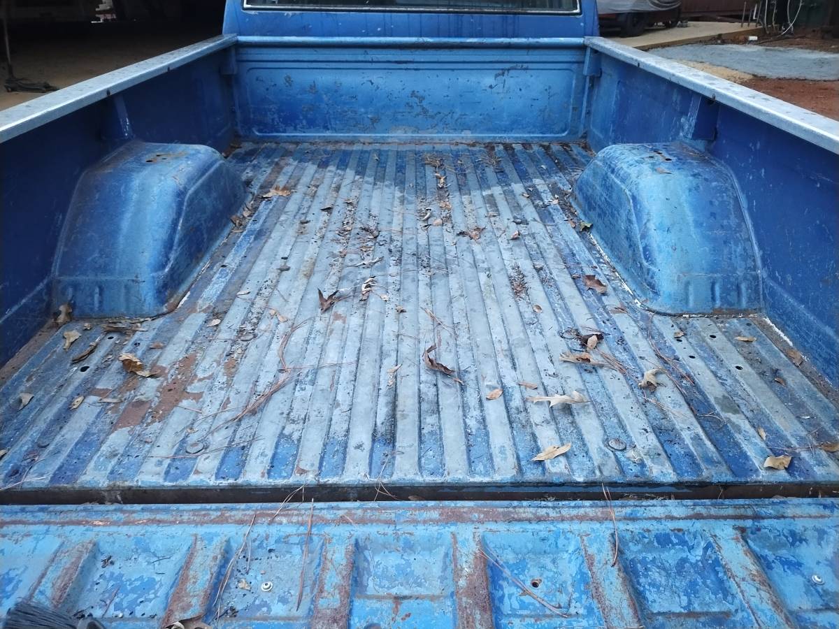 Chevrolet-c30-1985-blue-60