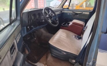 Chevrolet-c30-1985-blue-63