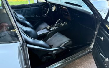 Chevrolet-camaro-1967-custom-5