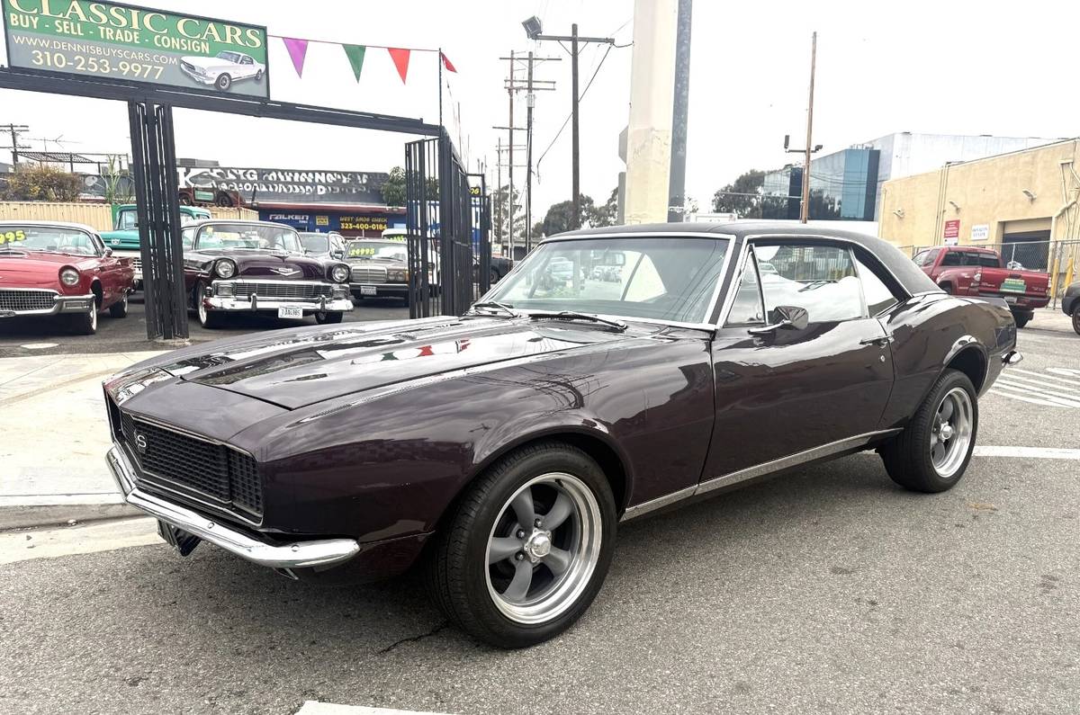 Chevrolet-camaro-1967-purple-1
