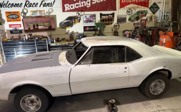 Chevrolet-camaro-1967-white-1