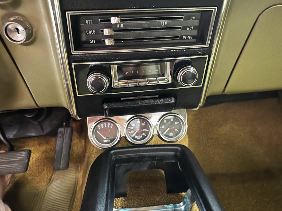 Chevrolet-camaro-1968-green-13