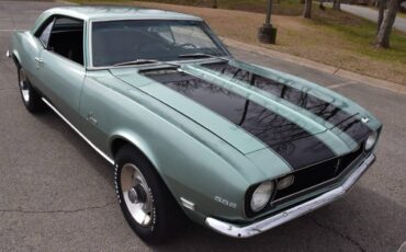 Chevrolet-camaro-1968-green