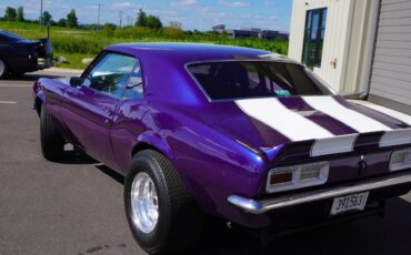 Chevrolet-camaro-1968-purple-13
