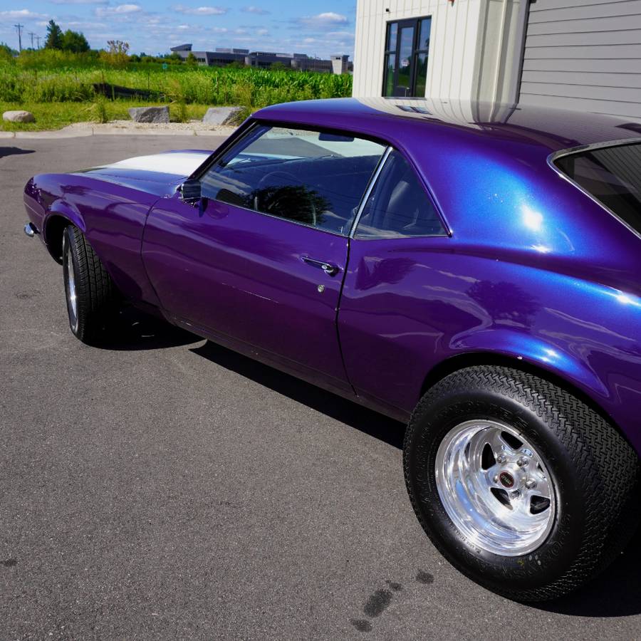 Chevrolet-camaro-1968-purple-15