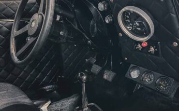 Chevrolet-camaro-1968-purple-21