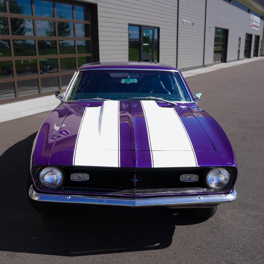 Chevrolet-camaro-1968-purple-22