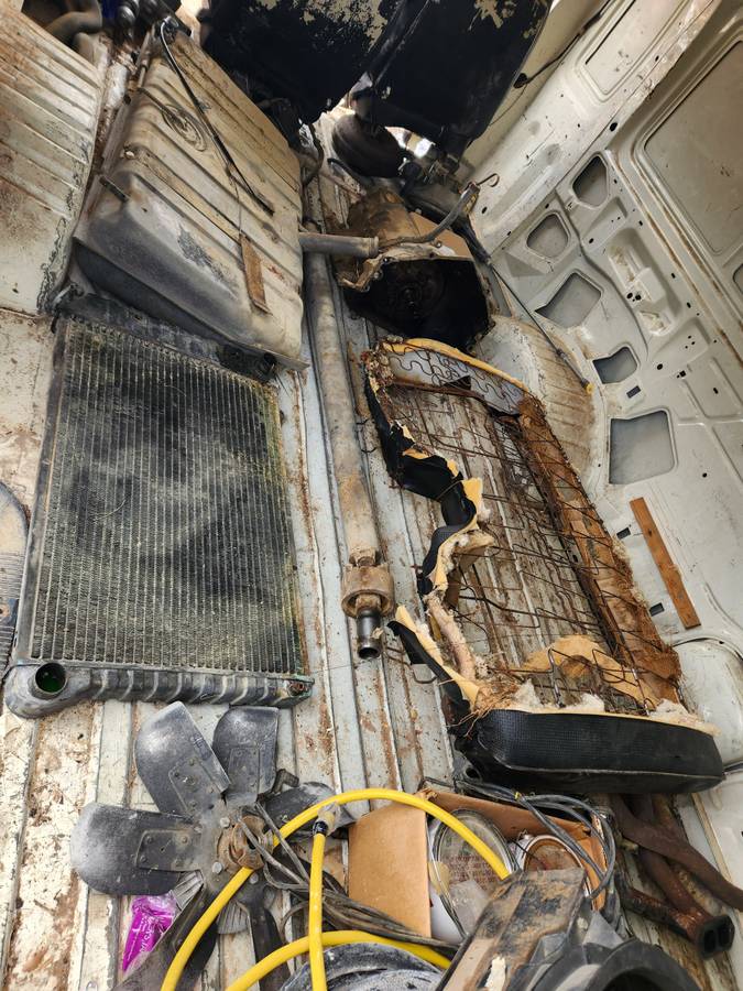 Chevrolet-camaro-1970-red-16