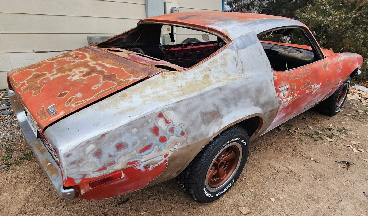 Chevrolet-camaro-1970-red-2