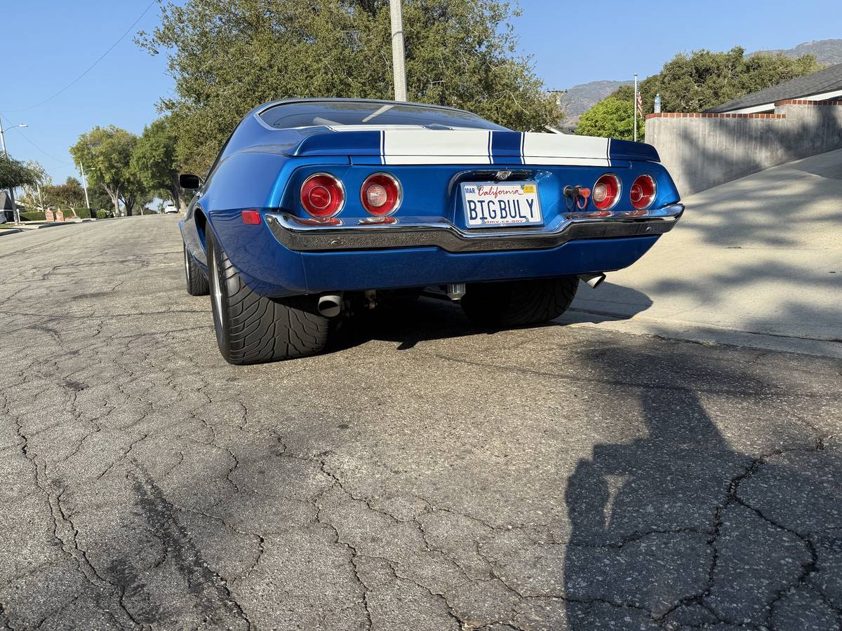 Chevrolet-camaro-1971-blue-1