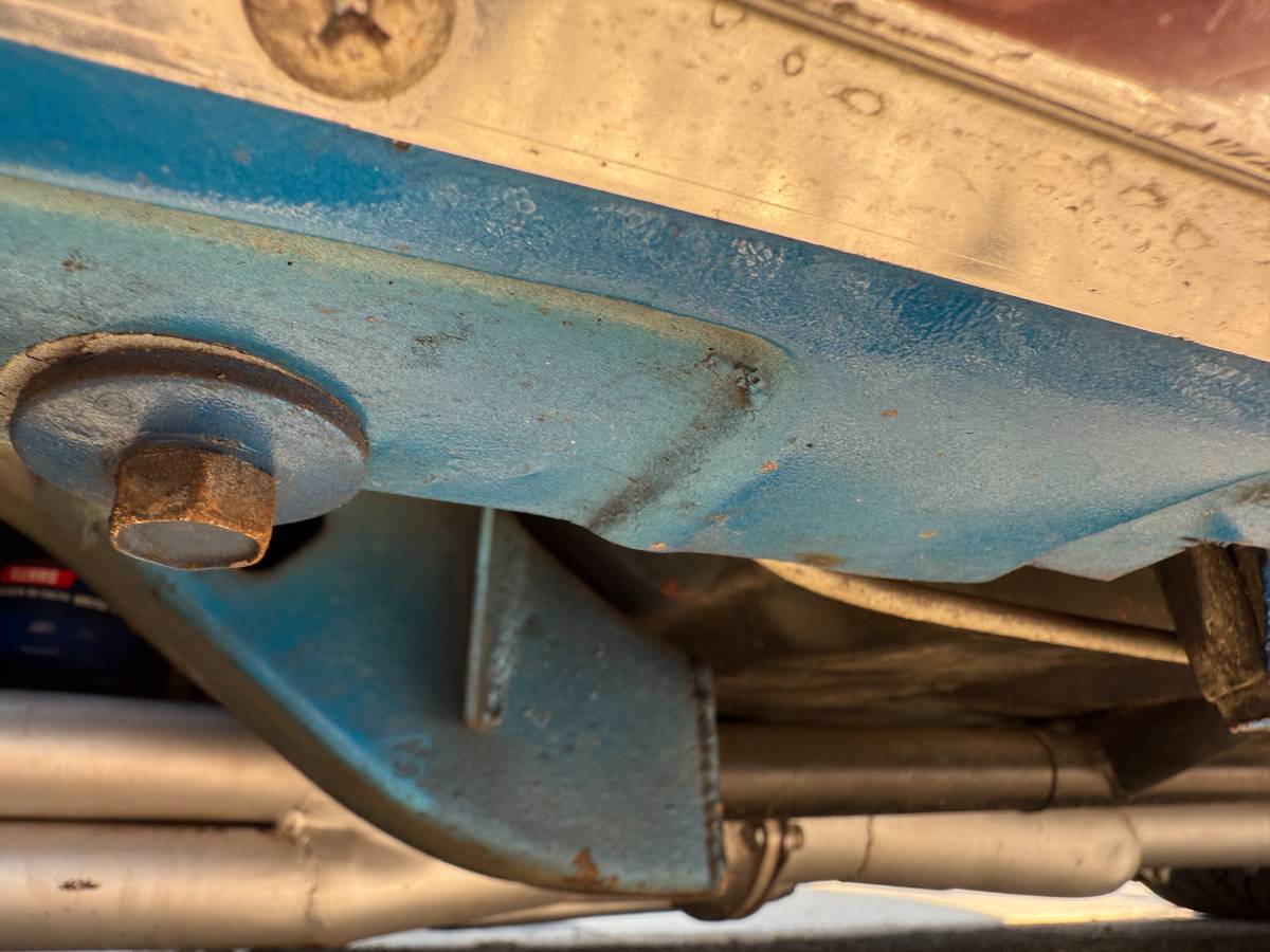 Chevrolet-camaro-1971-blue-11