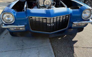 Chevrolet-camaro-1971-blue-19