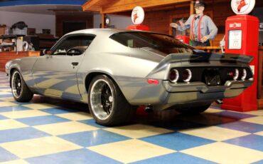 Chevrolet-camaro-1973-13