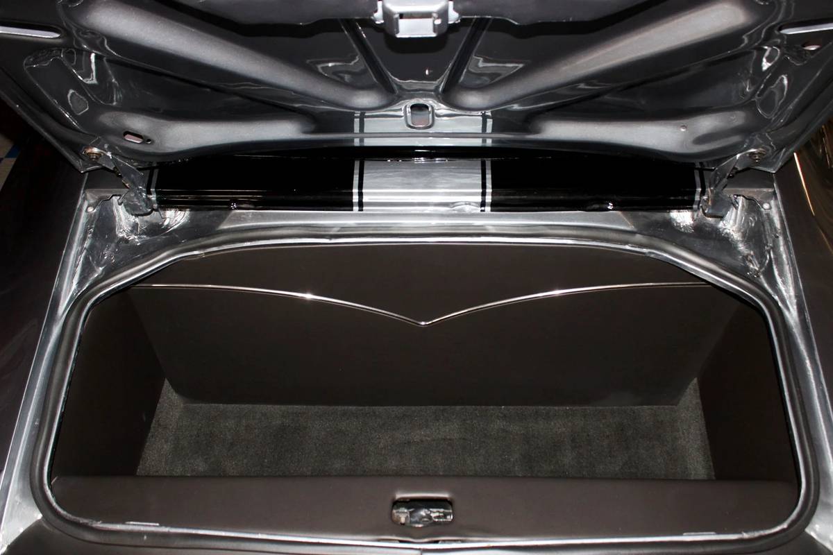 Chevrolet-camaro-1973-16