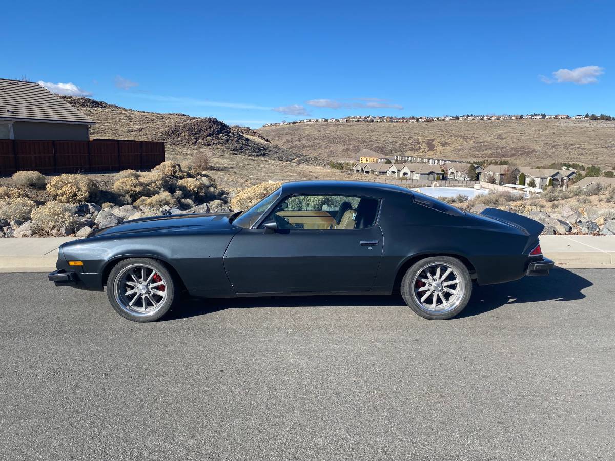 Chevrolet-camaro-1974-2