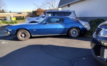 Chevrolet-camaro-1974-blue