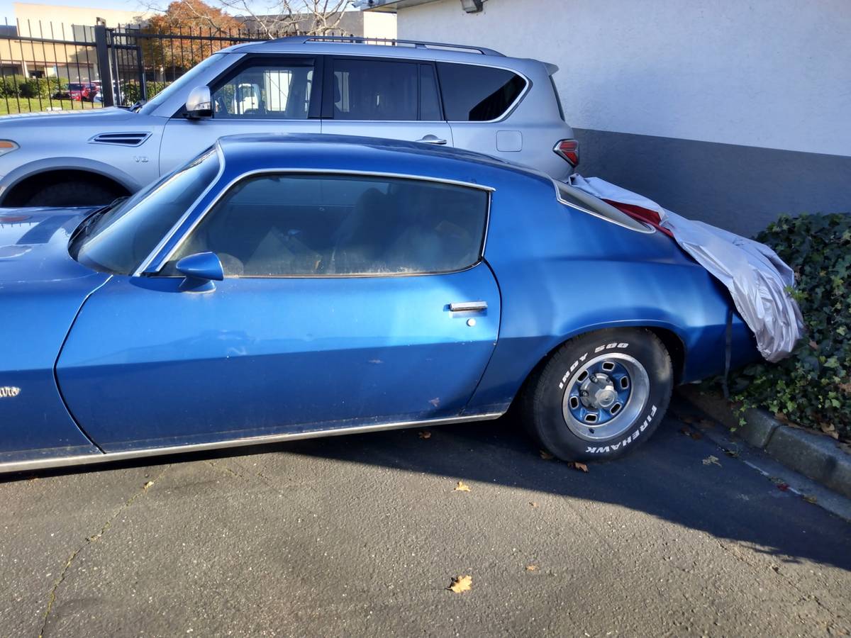 Chevrolet-camaro-1974-blue-5