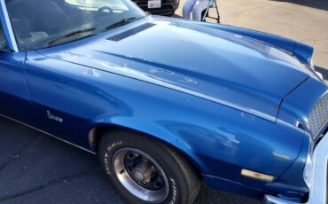 Chevrolet-camaro-1974-blue-9
