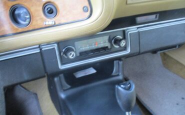 Chevrolet-camaro-1975-2