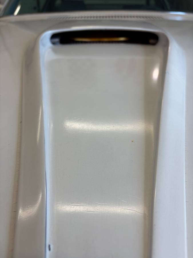 Chevrolet-camaro-1979-white-11