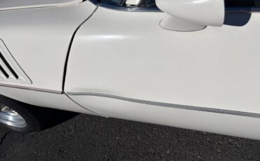 Chevrolet-camaro-1979-white-12