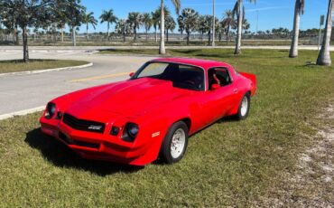 Chevrolet-camaro-1980-red-2