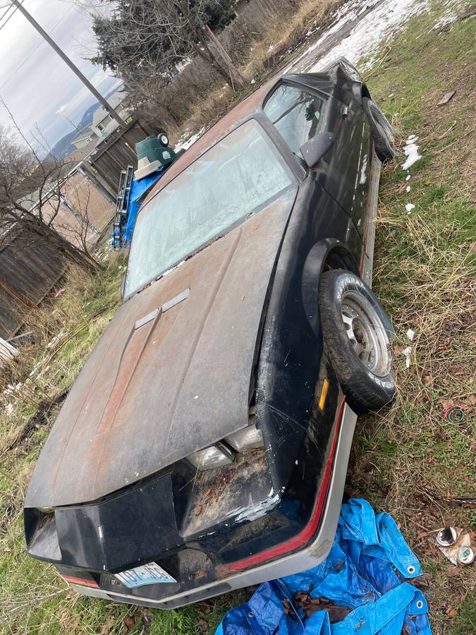 Chevrolet-camaro-1984-black-1