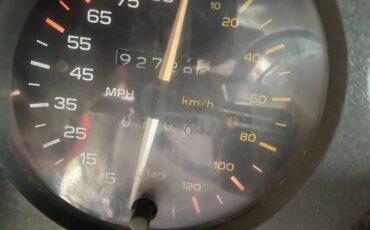 Chevrolet-camaro-1984-black-3