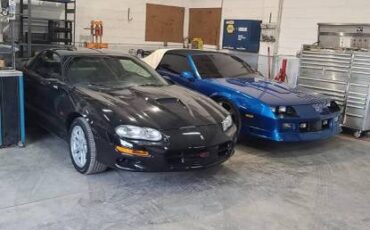 Chevrolet-camaro-1992-blue-10