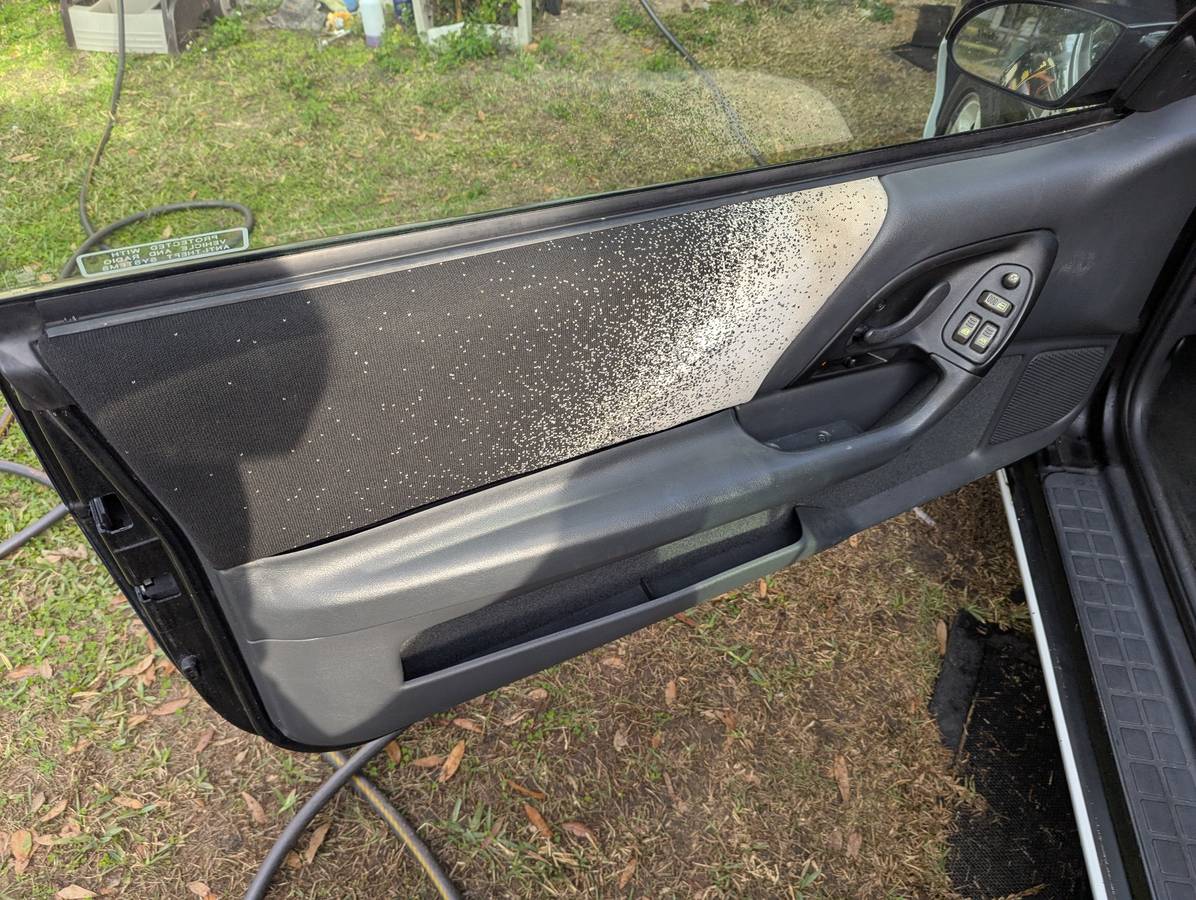 Chevrolet-camaro-1993-4