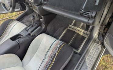 Chevrolet-camaro-1993-5