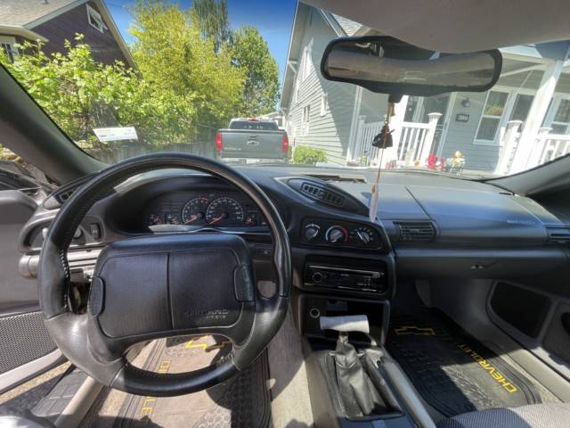 Chevrolet-camaro-1995-8