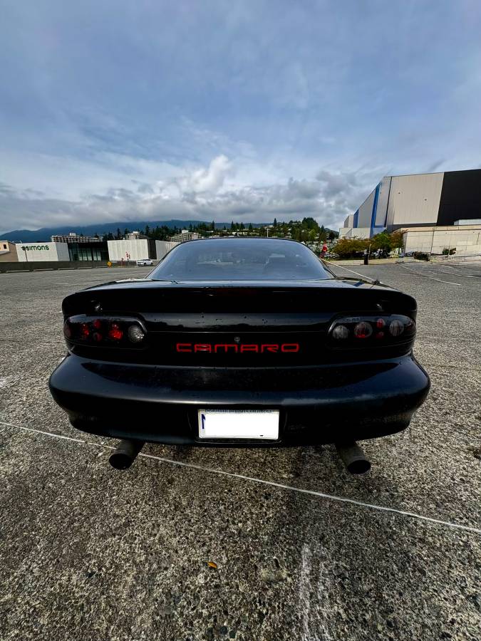 Chevrolet-camaro-1995-black-4