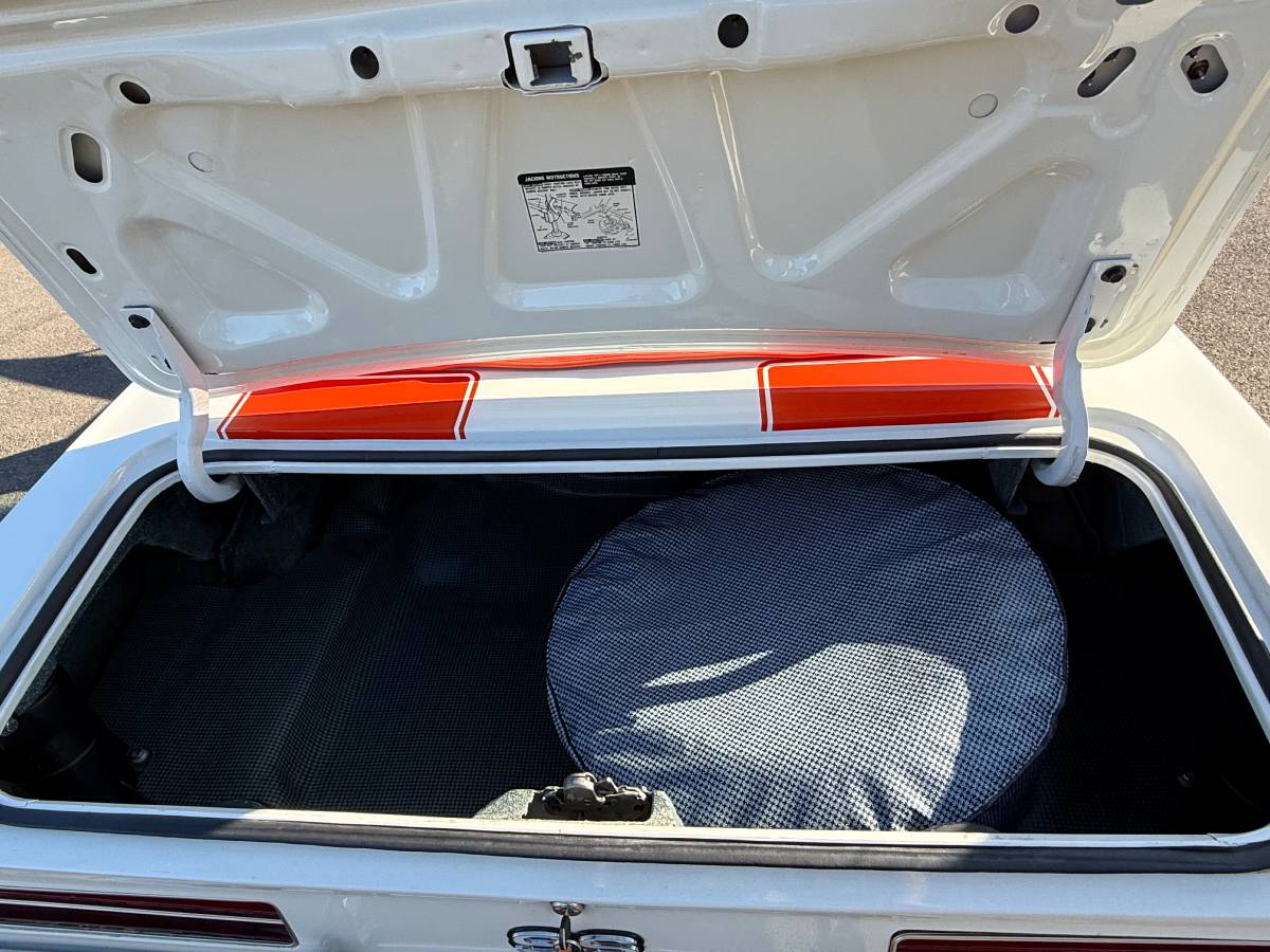 Chevrolet-camaro-convertible-1969-13