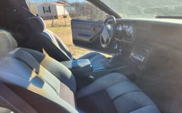 Chevrolet-camaro-rs-1991-blue-4