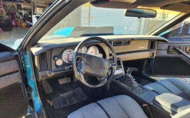 Chevrolet-camaro-rs-1991-blue-7